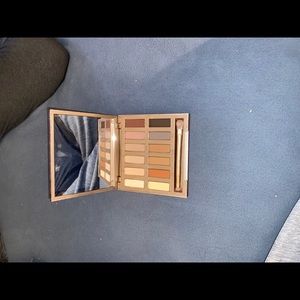 Urban decay naked ultimate basic